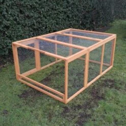 Parc Grillagé Pour Poulailler Farmer L Et XL Bois FSC -Poulailler Boutique extension poulailler farmer bois fsc arriere