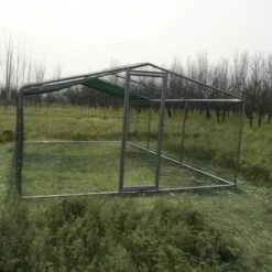 Enclos Poulailler 18m² Tubes 38mm H2,25m - Parc Grillagé Renforcé 6x3m - Acier Galvanisé -Poulailler Boutique grand enclos poulailler parc grillage renforce tube 38mm 3x6x2 25m complet 1