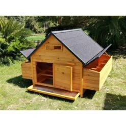 Poulailler Cémani XXL Toit Shingle Noir 15 à 18 Poules -Poulailler Boutique grand poulailler bassette xxl toit noir 15 18 poules vue arriere ouvert