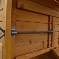 Poulailler Orava Toit Shingle Ouvrant 2 à 4 Poules -Poulailler Boutique orava vue m canisme porte ferm e