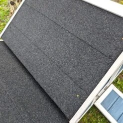 Poulailler Bantam XL Bleu Toit Shingle 2 à 4 Poules -Poulailler Boutique poulailler bantam xl bleu focus toit