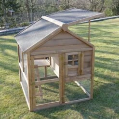 Poulailler Plymouth Toit Shingle Ouvrant 4 à 6 Poules Bois FSC -Poulailler Boutique poulailler bois fsc plymouth 2 4 poules toit ouvert