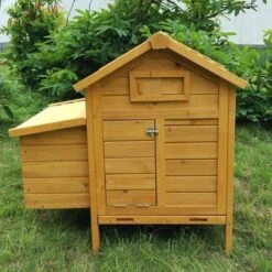 Poulailler Cémani S Toit Bois 2 Poules -Poulailler Boutique poulailler cemani s 2 poules vue face ferme