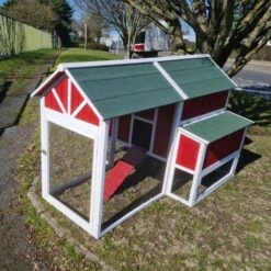Poulailler Deluxe Rouge Toit Shingle Vert 10 à 12 Poules V3.0 -Poulailler Boutique poulailler deluxe rouge toit vert 12 poules vue toit gauche
