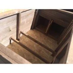 Poulailler Houdan XL Toit Shingle Noir 6 Poules Epicéa FSC -Poulailler Boutique poulailler houdan xl vue interieur perchoirs