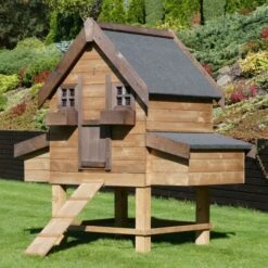 Poulailler Suisse XL Toit Shingle 8 à 10 Poules Bois Epicéa