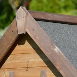 Poulailler Suisse XL Toit Shingle 8 à 10 Poules Bois Epicéa -Poulailler Boutique poulailler suisse epicea detail toit