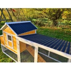 Poulailler Toit Renforcé M Toit Plastique 6 à 8 Poules -Poulailler Boutique poulailler toit renforce 6 a 8 poules vue toit