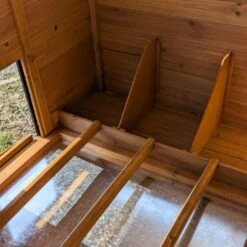 Poulailler Farmer XL Toit Tôle Ouvrant 6 à 10 Poules Bois FSC Avec Rehausse -Poulailler Boutique poulialler farmer avec rehausse interieur 1