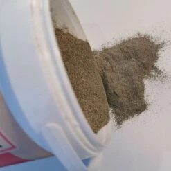 Kit Anti-poux Rouges Pour Poules Et Volailles 11 Kit Anti-poux Rouges Pour Poules Et Volailles -Poulailler Boutique terre de diatomee pour poulailler zoom 2 1