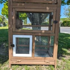 Volière Pour Oiseaux En Bois Double Toit Shingle -Poulailler Boutique voli re oiseaux ext rieur 2 focus partie basse avant